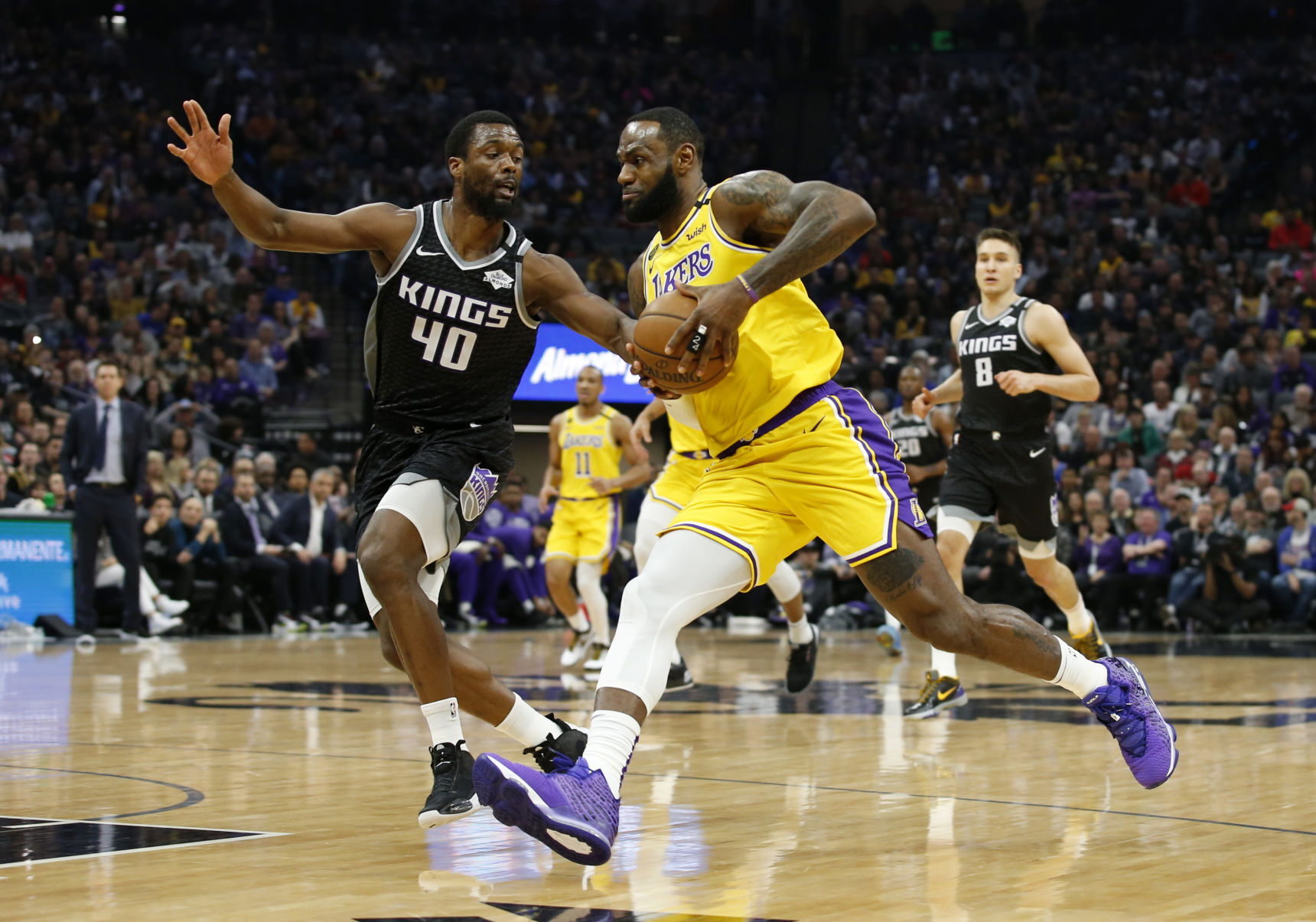 APTOPIX Lakers Kings Basketball